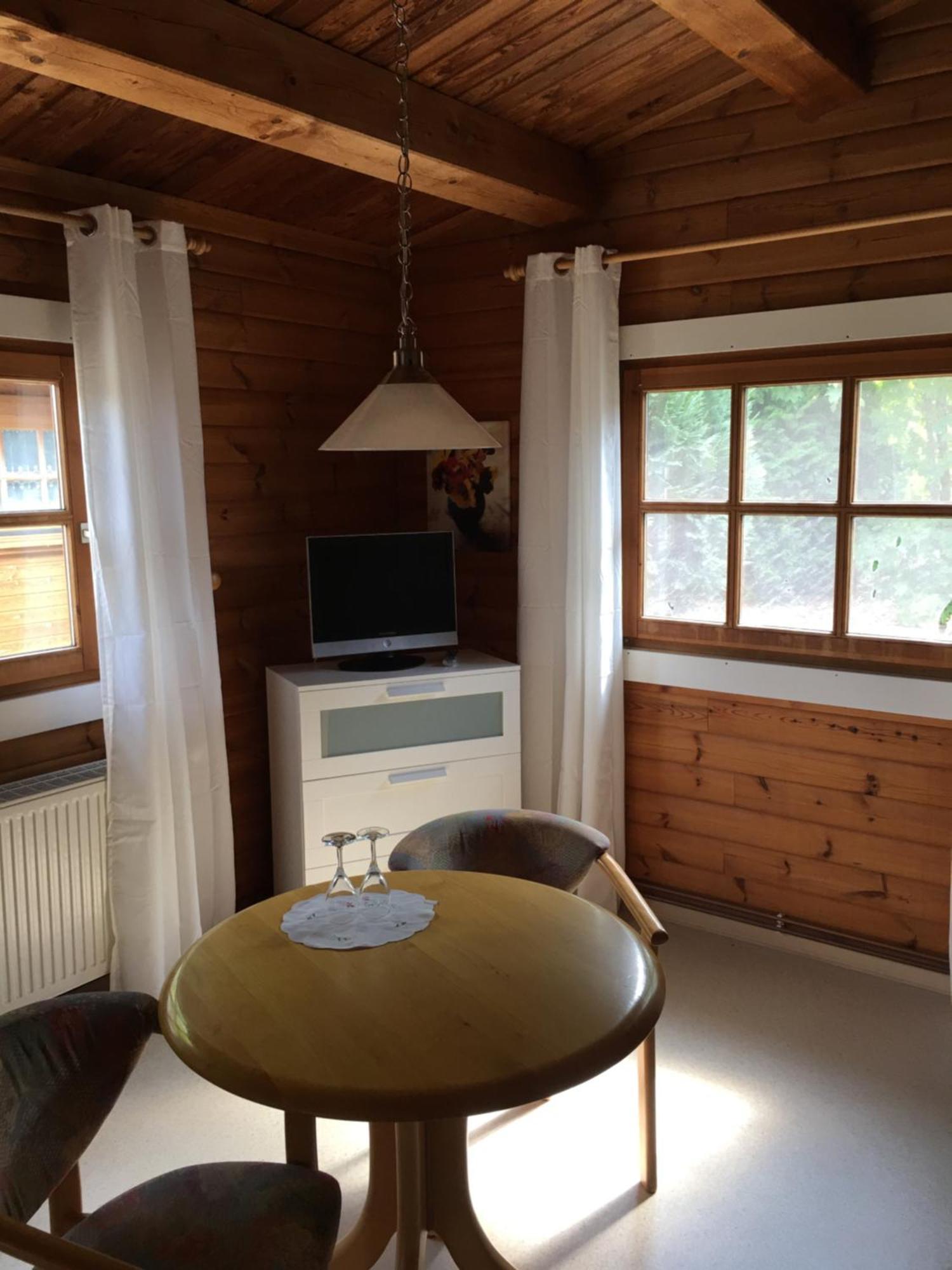 Abb Sportcenter Gaensefurth, Doppelzimmer Ohne Kueche, Standard Doppelzimmer Mit Kueche Hecklingen  Exterior foto